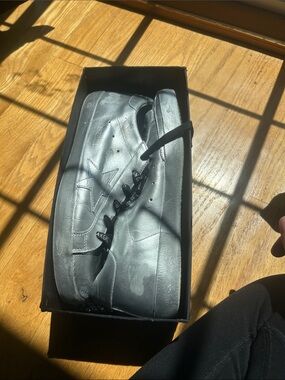 Golden Goose Black Low-Top Sneakers with Star Detail limited edition